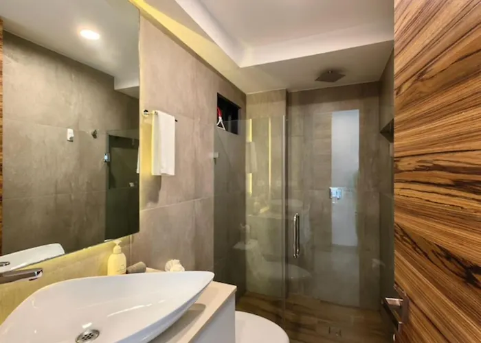 Icono 301 By Guys Riviera * Playa del Carmen